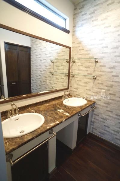 瀬戸市東山町２丁目の中古一戸建て