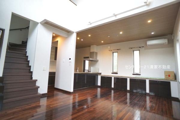 瀬戸市東山町２丁目の中古一戸建て