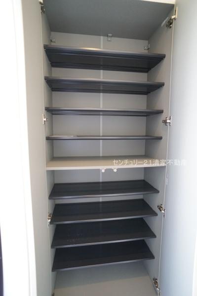 春日井市高森台４丁目の中古一戸建て