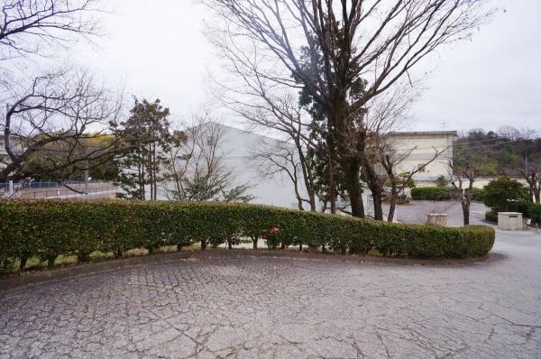 瀬戸市東山町１丁目の土地(東山小学校)