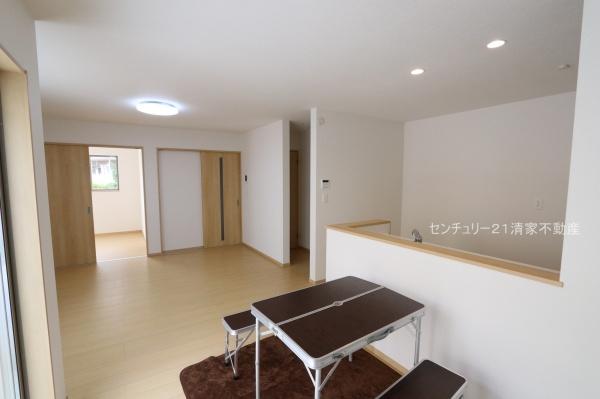 尾張旭市旭前町１丁目の新築一戸建