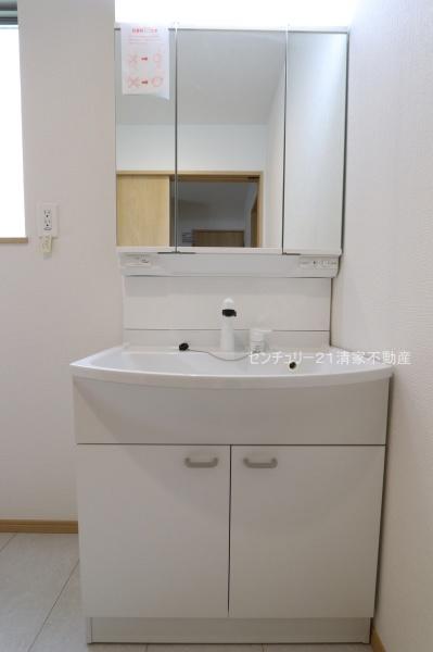 尾張旭市旭前町１丁目の新築一戸建