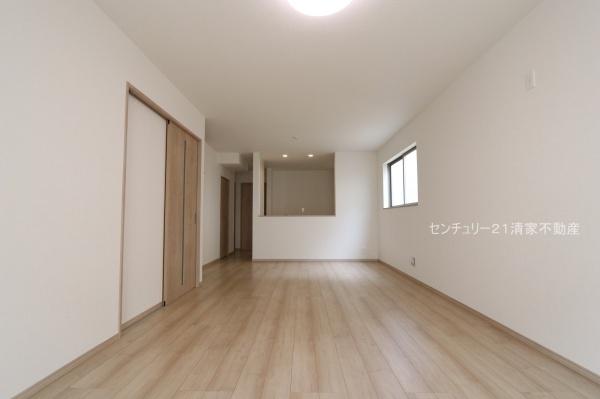 尾張旭市旭前町１丁目の新築一戸建