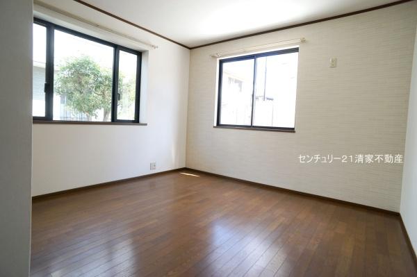 瀬戸市みずの坂４丁目の中古一戸建て