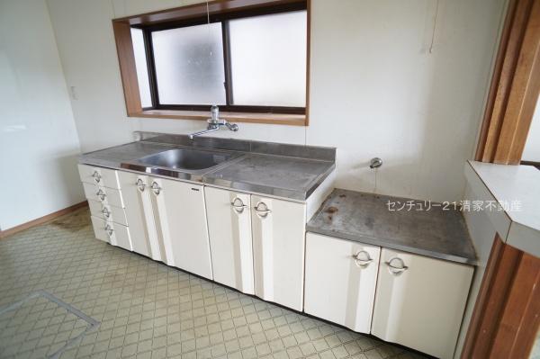 みよし市三好町蜂ヶ池の中古一戸建て