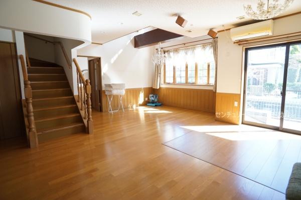 名古屋市守山区深沢１丁目の中古一戸建