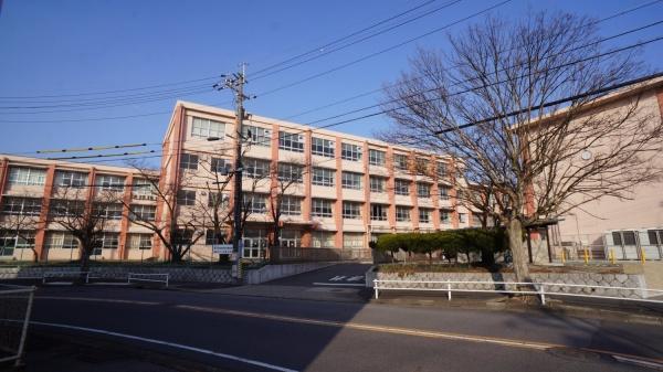 瀬戸市八幡台５丁目の新築一戸建(光陵中学校)