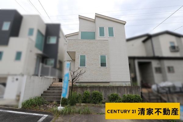 瀬戸市東長根町の中古一戸建