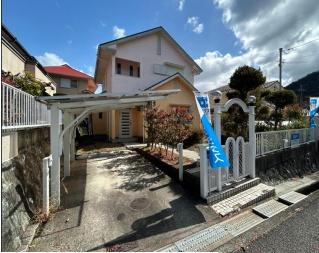 西宮市名塩南台１丁目の中古一戸建