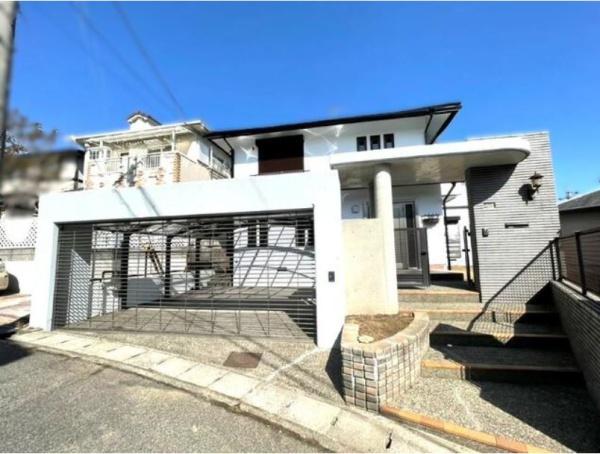 神戸市北区藤原台中町２丁目の中古一戸建