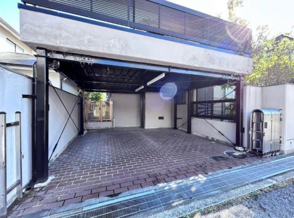 西宮市北六甲台３丁目の中古一戸建