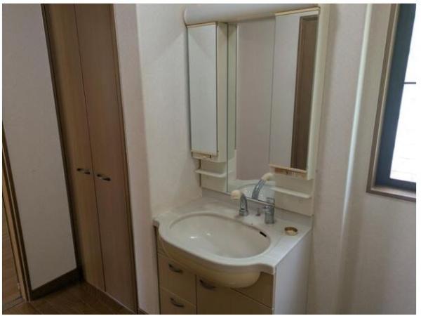 神戸市北区菖蒲が丘2丁目の中古一戸建て(洗面台・洗面所)