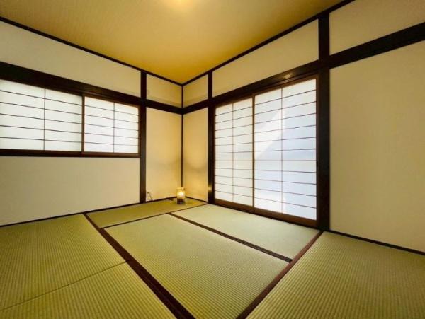 西宮市名塩３丁目の中古一戸建