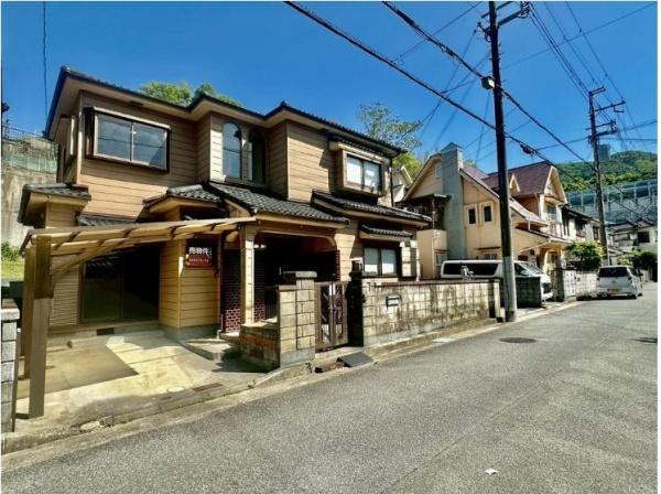 西宮市名塩3丁目の中古一戸建