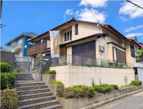 西宮市北六甲台4丁目の中古一戸建