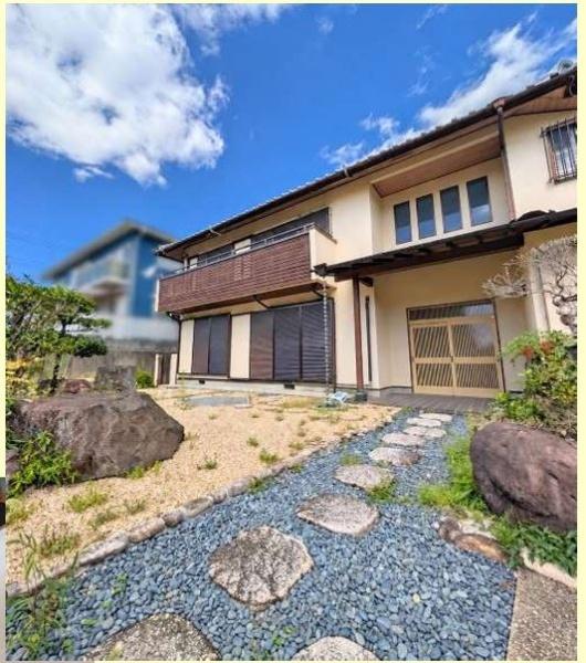 西宮市北六甲台４丁目の中古一戸建て