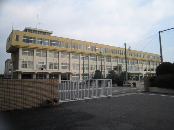 日進市藤島町相山の土地(日進市立日進東中学校)