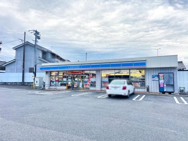 蒲郡市西浦町三反田の土地(ローソン蒲郡中戸甫井店)