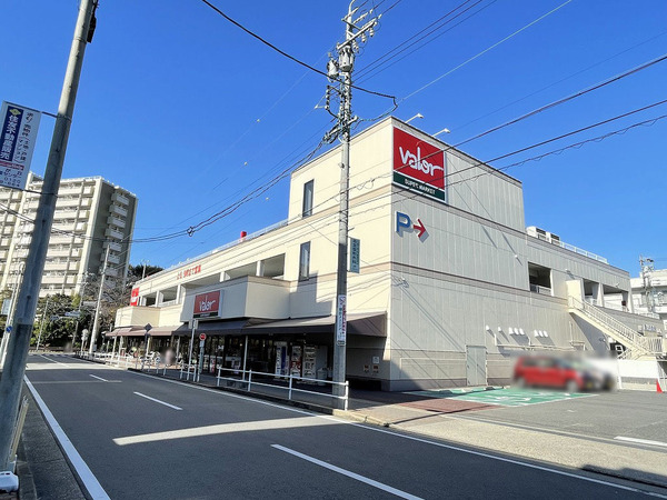 名古屋市名東区代万町2丁目の土地(バロー一社店)
