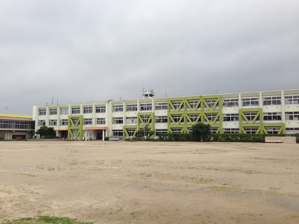 日進市浅田平子３丁目の土地(日進市立西小学校)