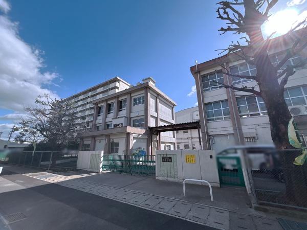 名古屋市北区喜惣治2丁目の中古一戸建て(名古屋市立楠中学校)