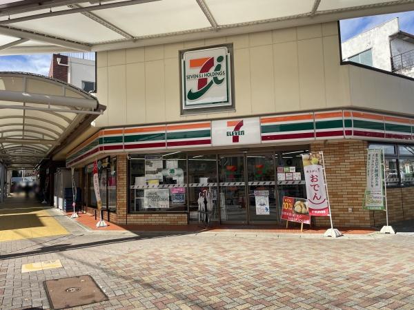 鳴海グランドハイツD棟(セブンイレブン中京競馬場前店)