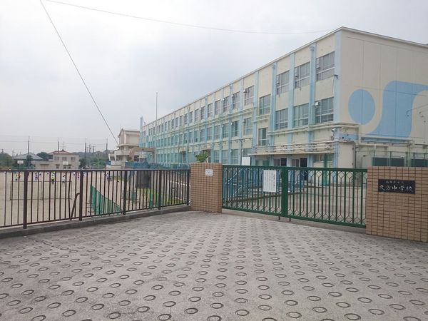 名古屋市天白区高坂町の新築一戸建(名古屋市立久方中学校)