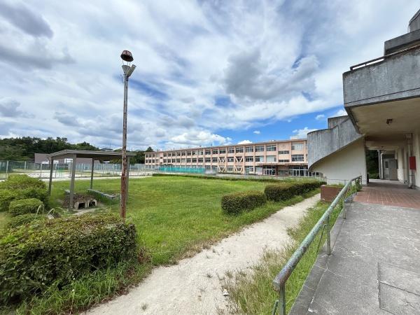 瀬戸市平町2丁目の中古一戸建て(瀬戸市立南山中学校)