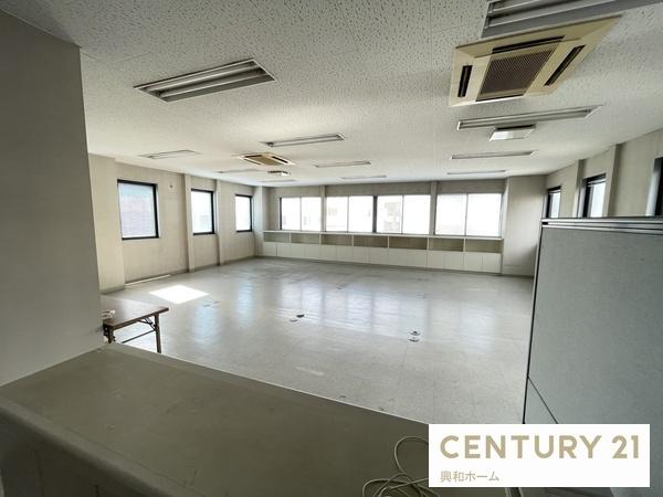 春日井市八田町【事務所】