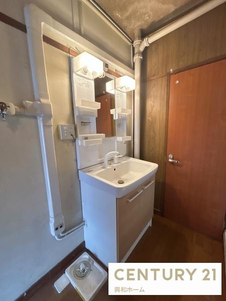 西一社団地13号棟