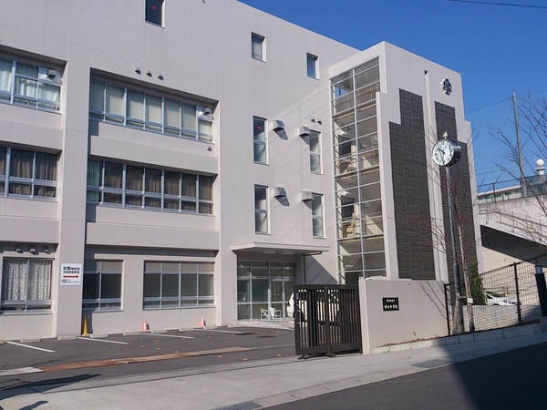 虹ケ丘マンション本館(名古屋市立神丘中学校)