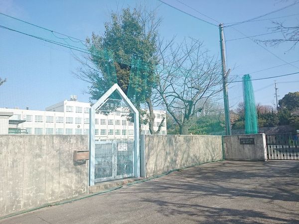 ダイアパレス上社第２(名古屋市立本郷小学校)
