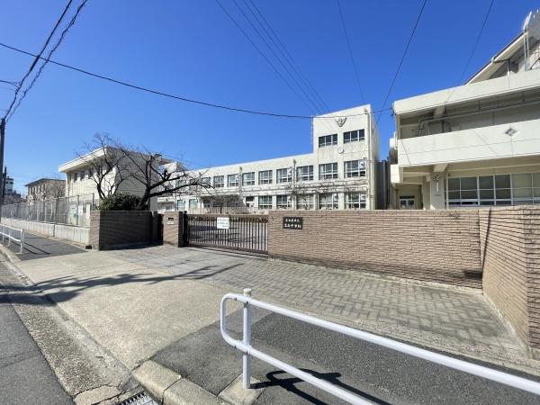 名古屋市南区鳴浜町３丁目の中古一戸建て(名古屋市立名南中学校)