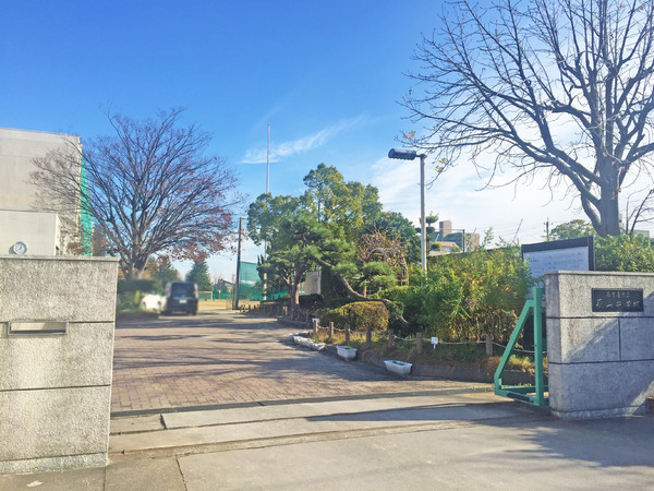名古屋市瑞穂区彌富町字茨山の土地(名古屋市立萩山中学校)