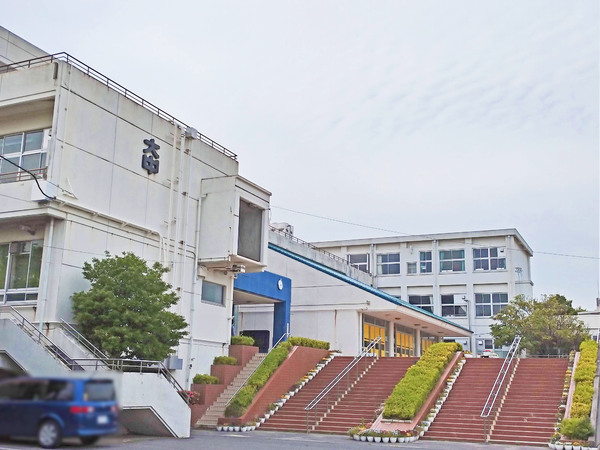 大府市横根町山ノ井の土地(大府市立大府中学校)