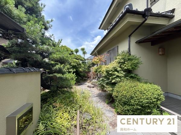 日進市東山７丁目の中古一戸建て