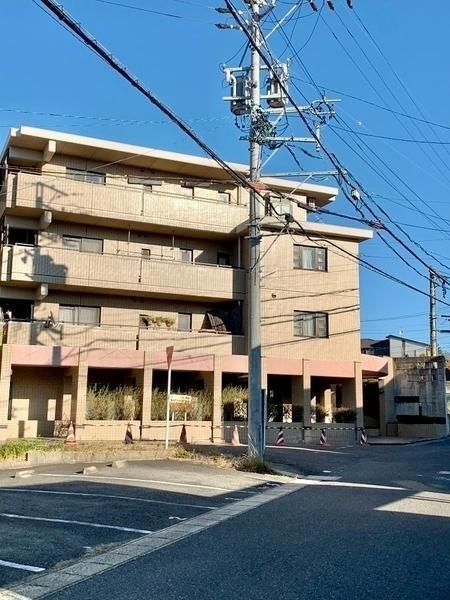 グローリアス香久山