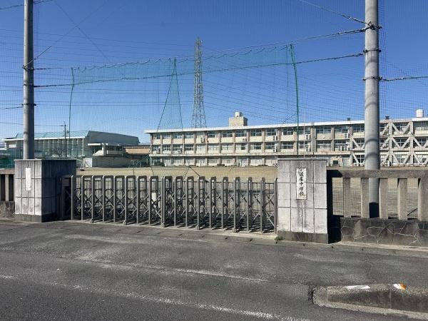 愛西市北一色町北田面の新築一戸建(愛西市立佐屋中学校)