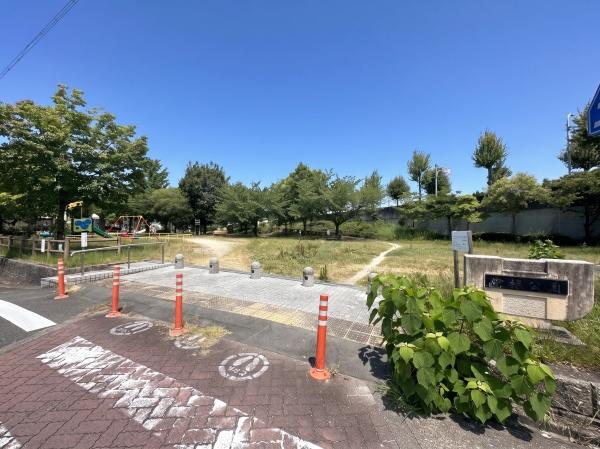 名古屋市瑞穂区白砂町３丁目の中古一戸建て(中根公園)