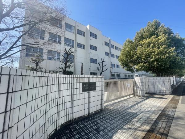 鳴海西団地2棟(名古屋市立千鳥丘中学校)
