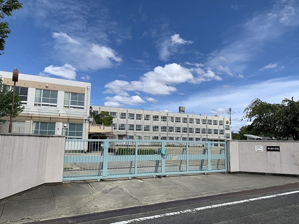 名古屋市緑区東神の倉２丁目の中古一戸建て(名古屋市立神の倉小学校)