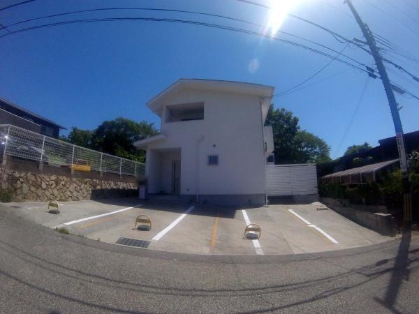 宝塚市雲雀丘３丁目の中古一戸建て
