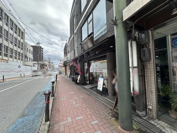長岡京市天神1丁目　店舗