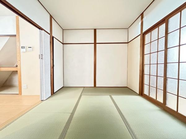 八幡市八幡長町の中古一戸建て