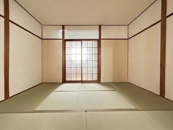 八幡市八幡長町の中古一戸建て