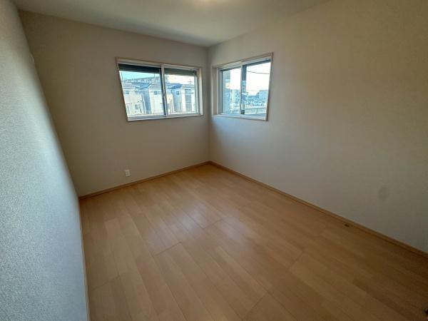 京都市伏見区羽束師古川町の中古一戸建て