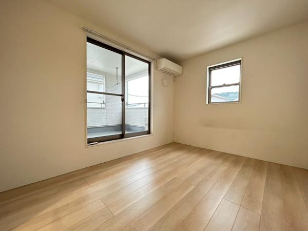 亀岡市大井町土田１丁目の中古一戸建て