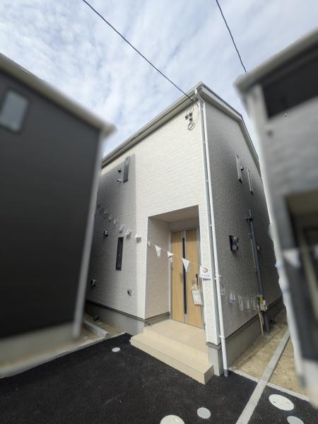 伏見区羽束師菱川町6号棟　新築戸建