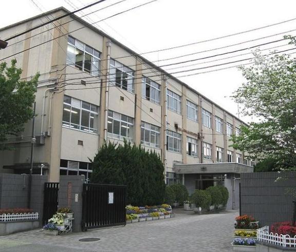 京都市右京区太秦組石町の土地(京都市立太秦中学校)