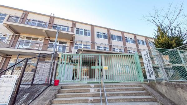 西京区山田車塚町　新築戸建(京都市立松陽小学校)
